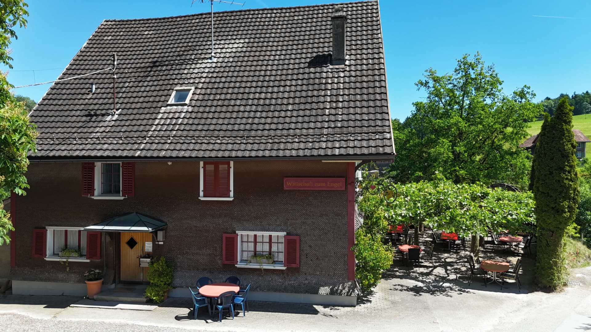 Aussenansicht Wirtschaft zum Engel